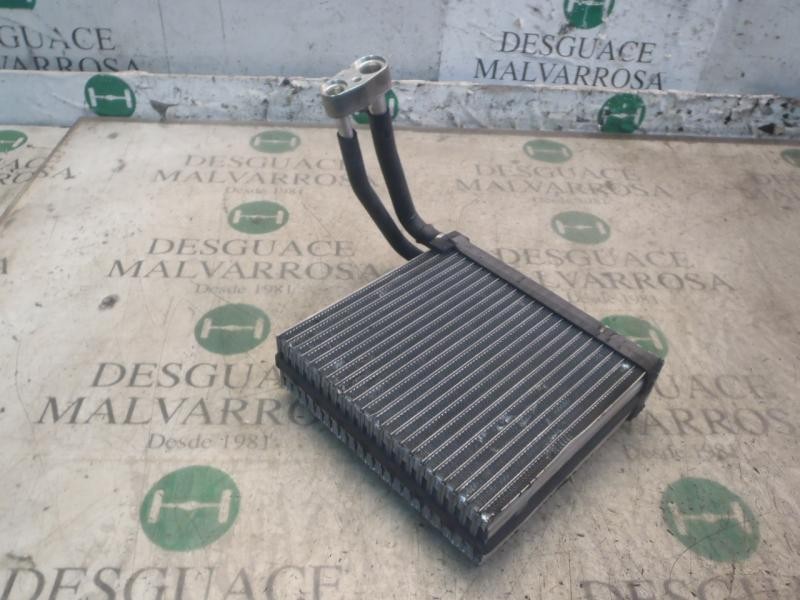 Recambio de evaporador aire acondicionado para ford focus lim. (cb4) titanium referencia OEM IAM   