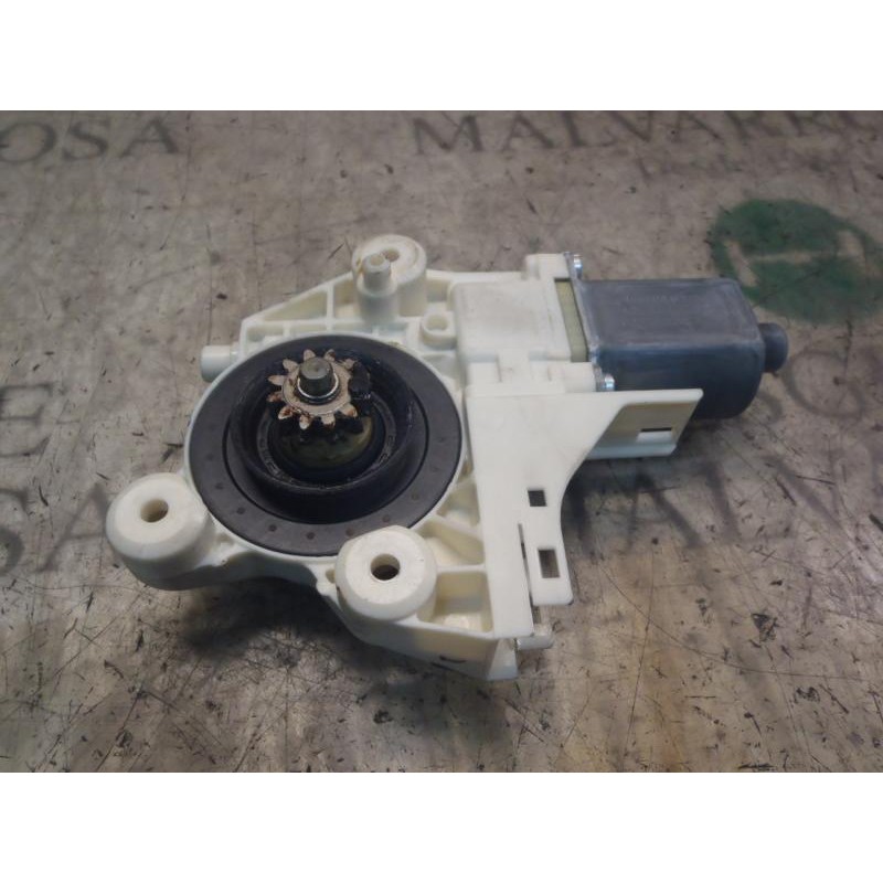 Recambio de motor elevalunas delantero izquierdo para ford focus lim. (cb4) titanium referencia OEM IAM   