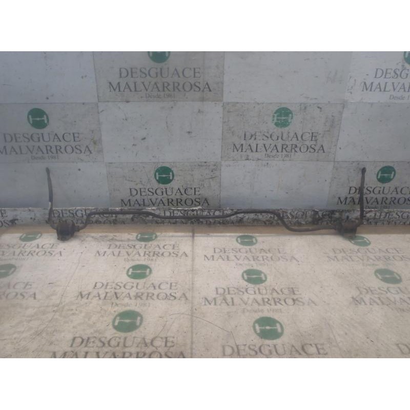 Recambio de barra estabilizadora trasera para kia cerato 1.6 lx berlina (4-ptas.) referencia OEM IAM 555112F000  