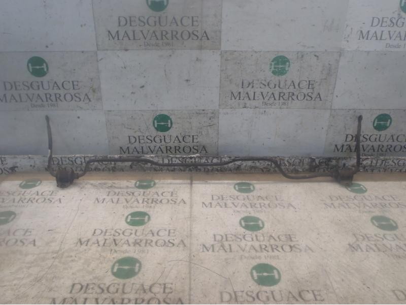 Recambio de barra estabilizadora trasera para kia cerato 1.6 lx berlina (4-ptas.) referencia OEM IAM 555112F000  