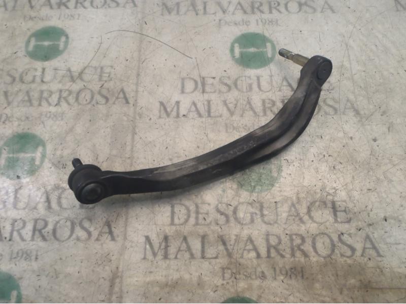 Recambio de brazo suspension superior delantero derecho para nissan primera berlina (p12) acenta referencia OEM IAM   