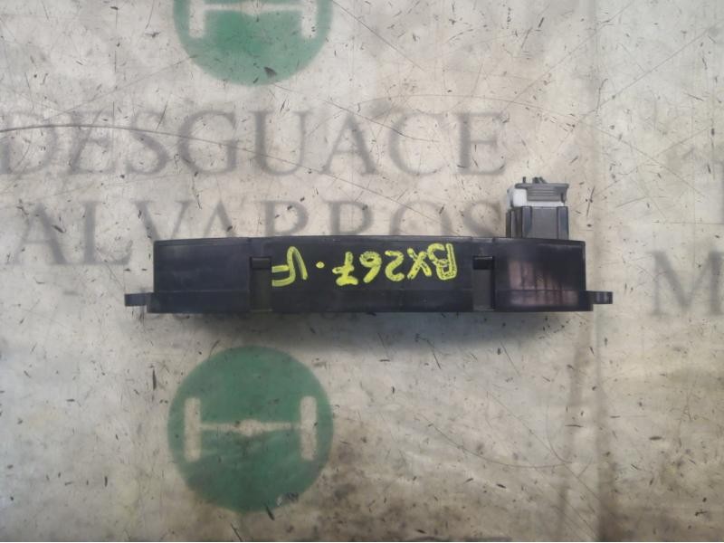 Recambio de mando multifuncion para kia cerato 1.6 lx berlina (4-ptas.) referencia OEM IAM 945002F100 945002F100 