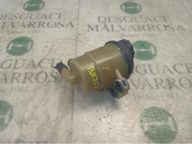 Recambio de deposito servo para kia cerato 1.6 lx berlina (4-ptas.) referencia OEM IAM 571502F000  