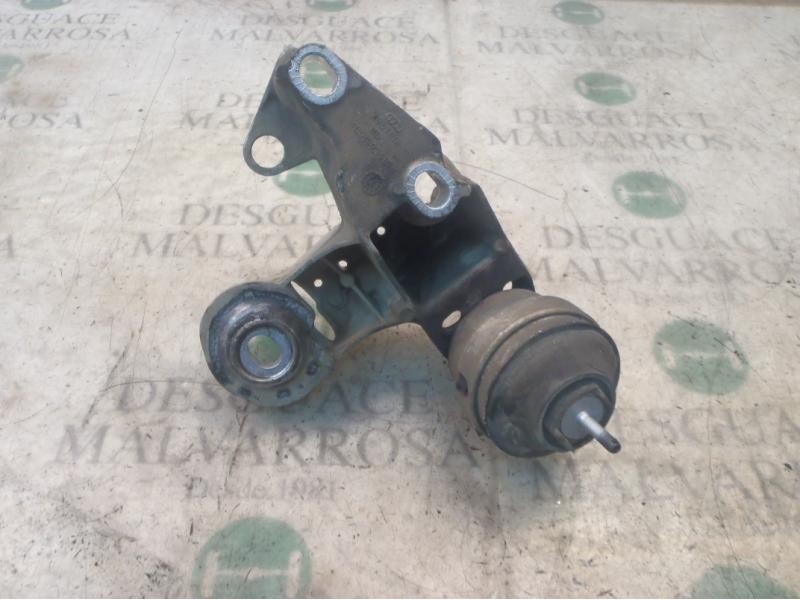 Recambio de soporte motor izquierdo para volkswagen passat variant (3b6) comfortline referencia OEM IAM   