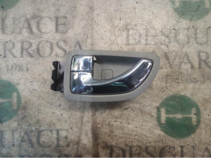 Recambio de maneta interior trasera izquierda para kia opirus básico referencia OEM IAM 826103B020  