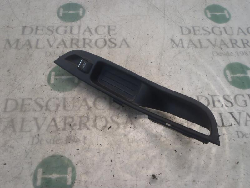 Recambio de mando elevalunas delantero derecho para ford focus turn. (cb8) trend referencia OEM IAM 1850432 BM5T14529AA 