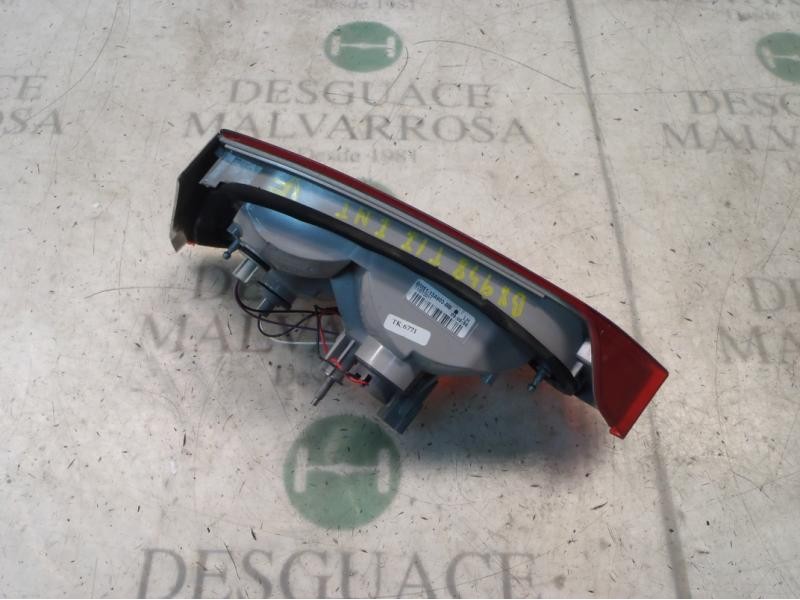 Recambio de piloto trasero izquierdo interior para ford focus turn. (cb8) trend referencia OEM IAM 1775997  