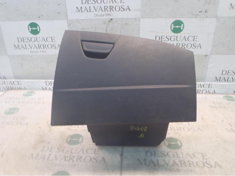 Recambio de guantera para ford focus turn. (cb8) trend referencia OEM IAM 1771929  