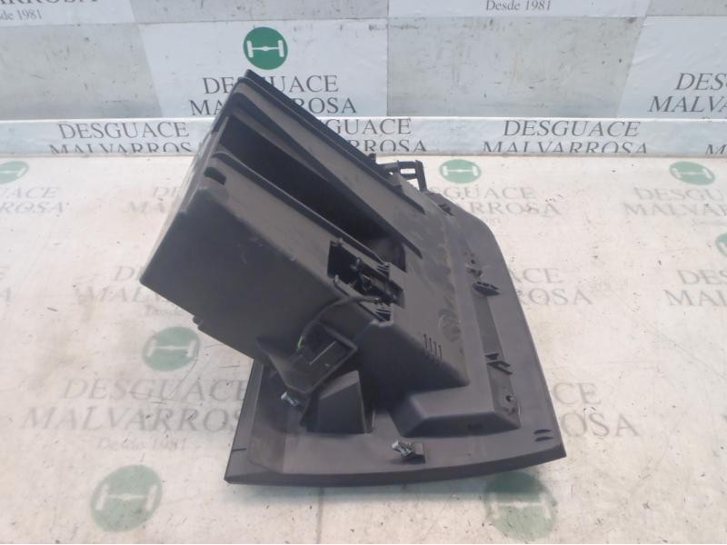 Recambio de guantera para ford focus turn. (cb8) trend referencia OEM IAM 1771929  