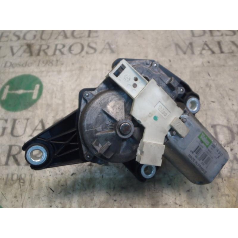 Recambio de motor limpia trasero para opel vivaro combi tour edition referencia OEM IAM   