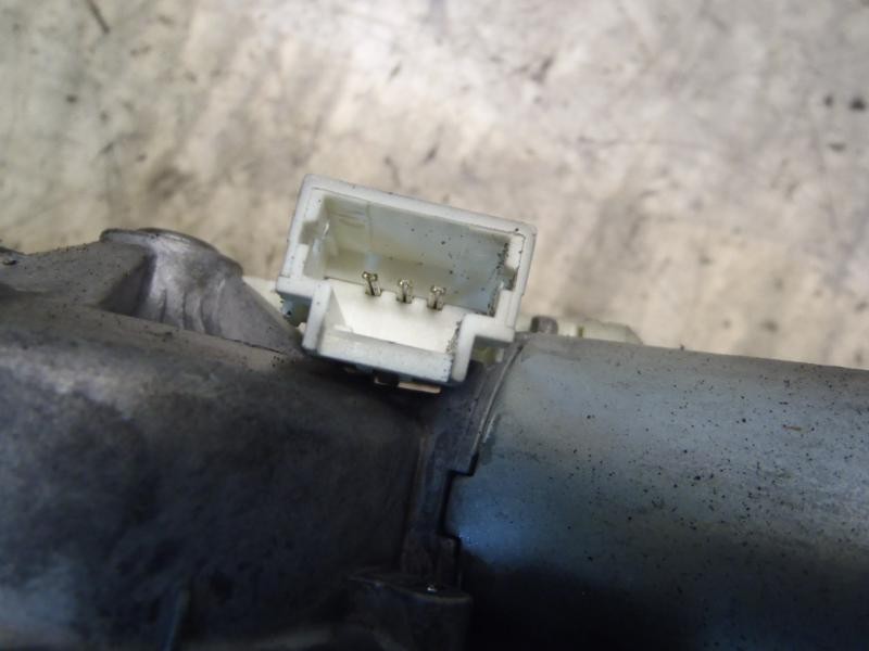 Recambio de motor limpia trasero para opel vivaro combi tour edition referencia OEM IAM   