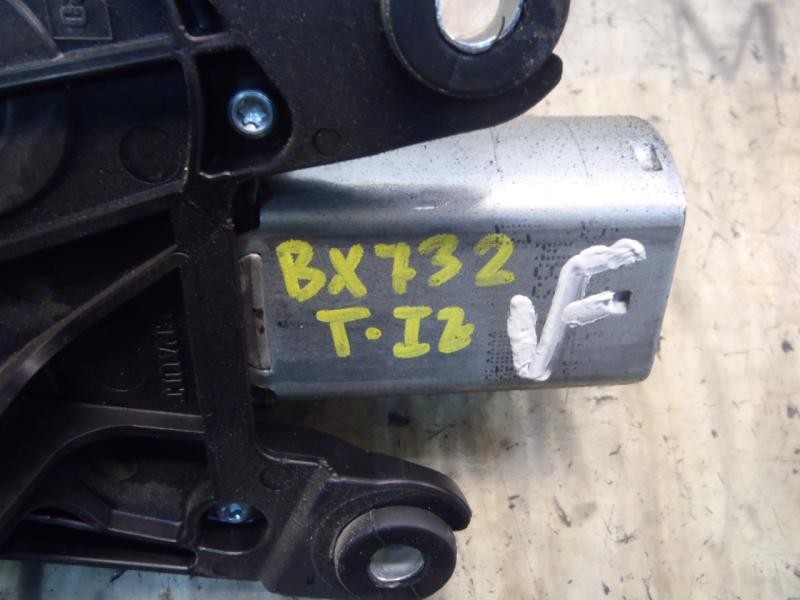 Recambio de motor limpia trasero para opel vivaro combi tour edition referencia OEM IAM   