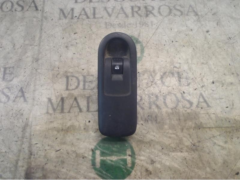 Recambio de mando elevalunas delantero derecho para renault scenic ii authentique referencia OEM IAM   