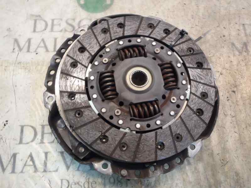 Recambio de kit embrague para renault clio iii confort dynamique referencia OEM IAM   