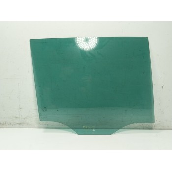 CRISTAL PUERTA TRASERO DERECHO 5NA845026E 