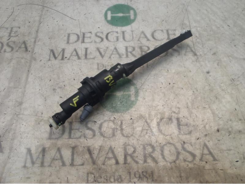 Recambio de bomba embrague para citroën c3 attraction referencia OEM IAM   