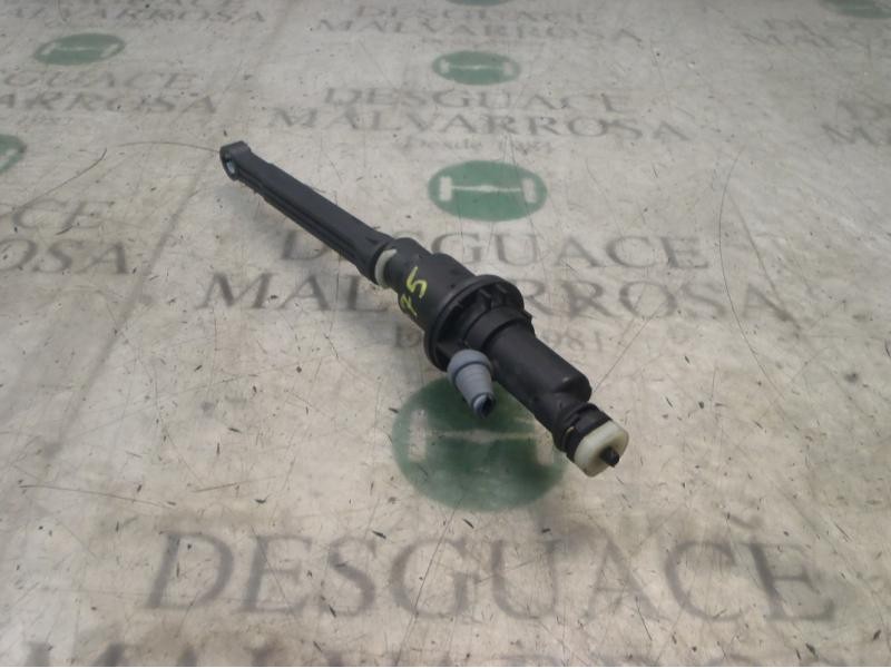 Recambio de bomba embrague para citroën c3 attraction referencia OEM IAM   