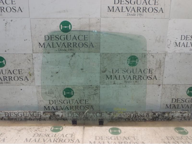 Recambio de cristal puerta trasero derecho para citroën c3 attraction referencia OEM IAM   