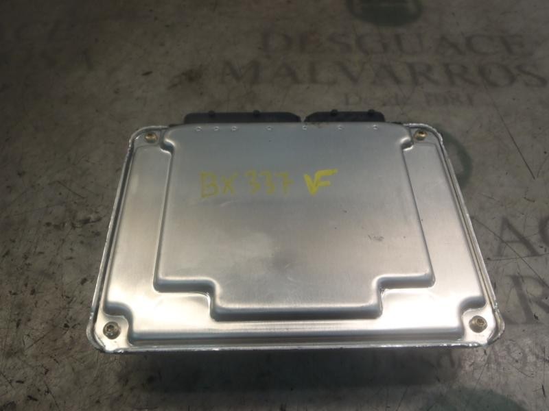 Recambio de centralita motor uce para volkswagen passat berlina (3b3) comfortline referencia OEM IAM   