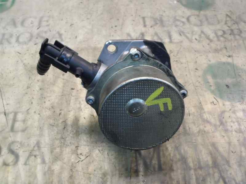 Recambio de depresor freno / bomba vacio para renault megane ii classic berlina dynamique referencia OEM IAM   