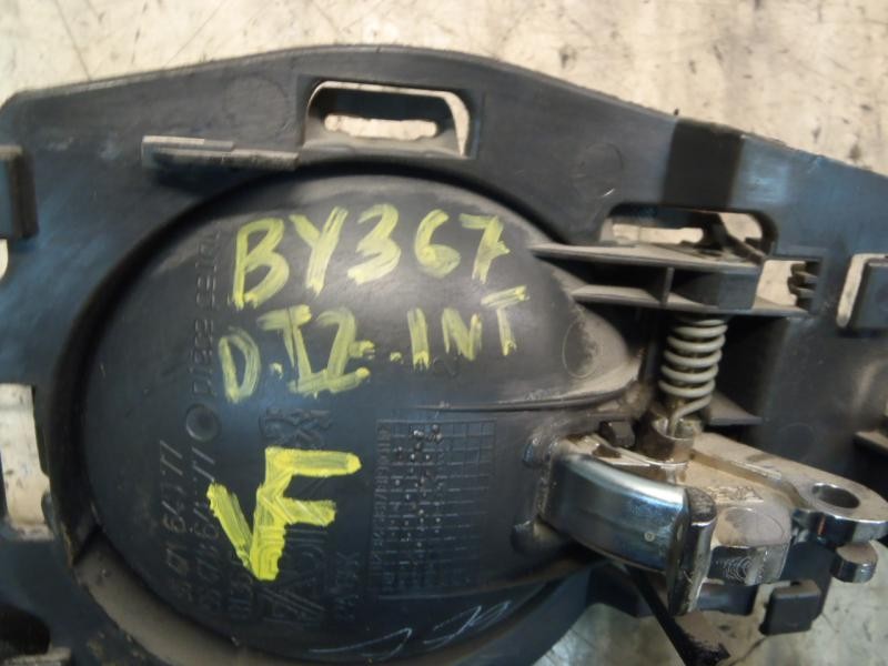 Recambio de maneta interior delantera izquierda para citroën c3 1.4 hdi exclusive referencia OEM IAM   