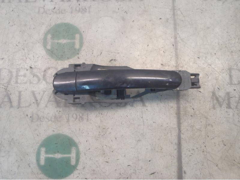 Recambio de maneta exterior delantera derecha para volkswagen polo (9n1) highline referencia OEM IAM   