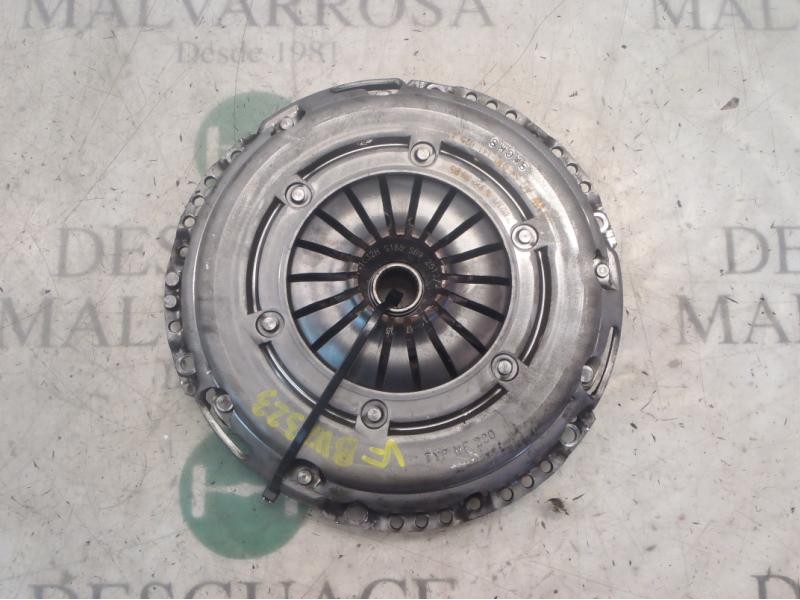 Recambio de kit embrague para volkswagen polo (6r1) 1.2 tsi referencia OEM IAM 04E198141  