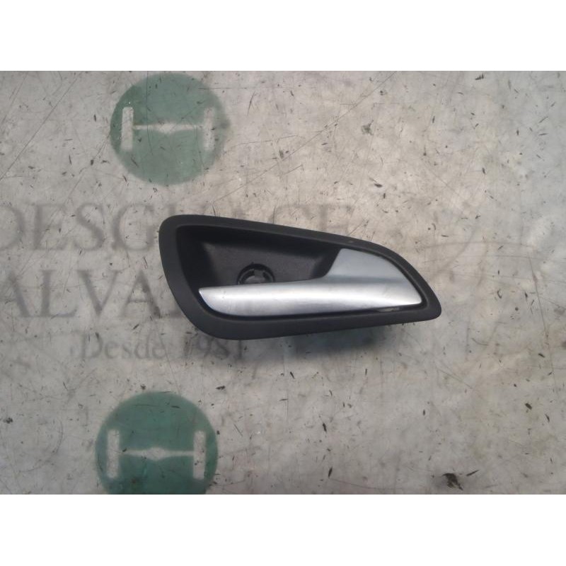 Recambio de maneta interior trasera derecha para ford focus turn. (cb8) trend referencia OEM IAM 1746825  