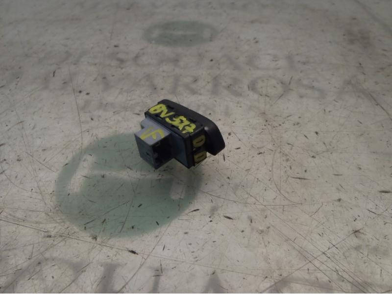 Recambio de mando elevalunas delantero derecho para volkswagen polo (9n3) highline referencia OEM IAM 6Q09598569B9  