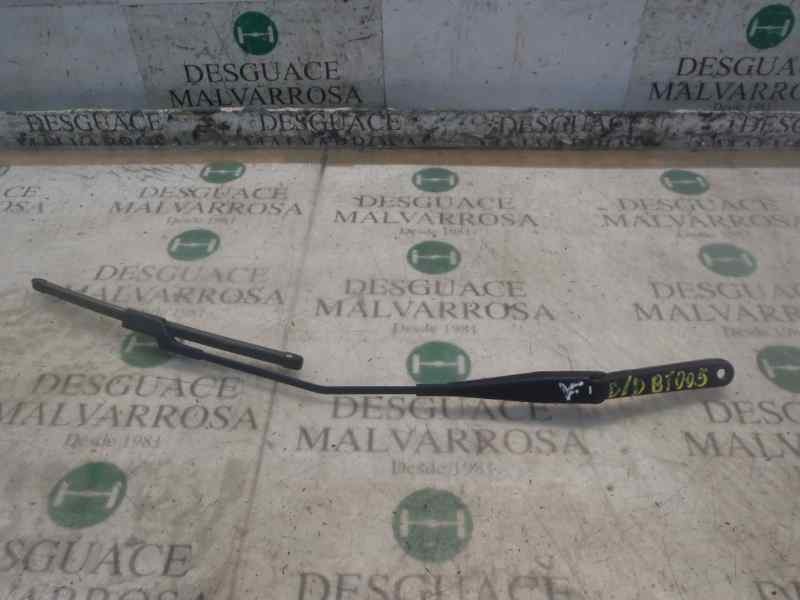 Recambio de brazo limpia delantero derecho para ford fiesta (cb1) ambiente referencia OEM IAM   