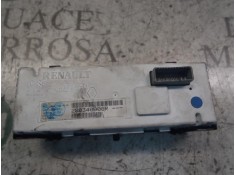 Recambio de mando multifuncion para renault megane iii berlina 5 p authentique referencia OEM IAM    2