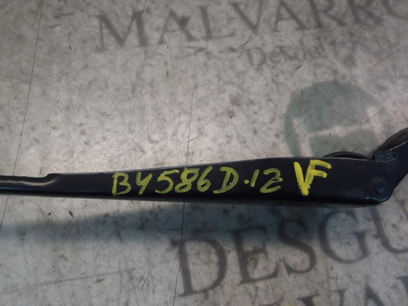 Recambio de brazo limpia delantero izquierdo para peugeot 207 xs referencia OEM IAM   