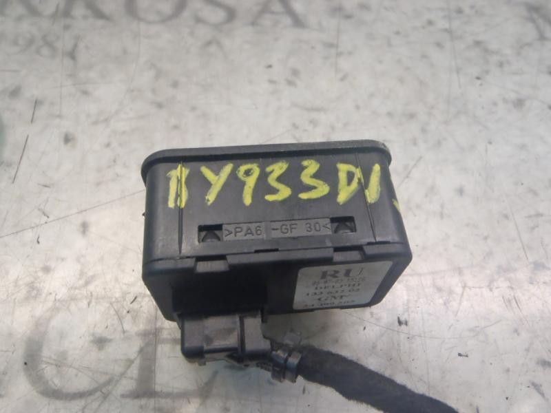 Recambio de mando elevalunas delantero izquierdo para opel combo (corsa c) cargo referencia OEM IAM   