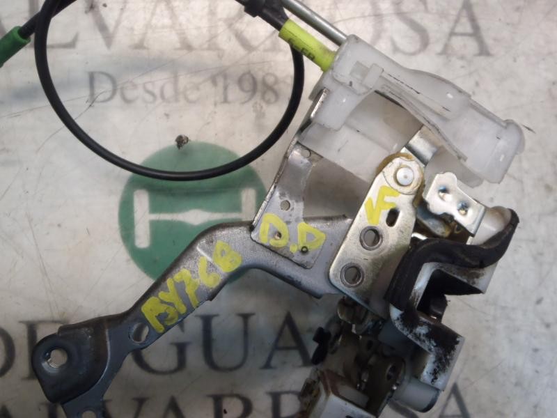 Recambio de cerradura puerta delantera derecha para toyota aygo (kgb/wnb) blue referencia OEM IAM   