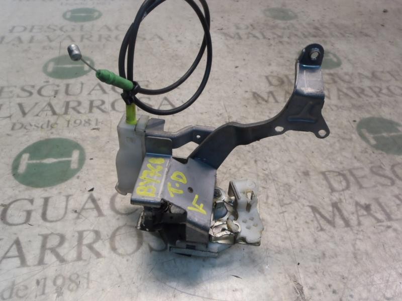 Recambio de cerradura puerta trasera derecha para toyota aygo (kgb/wnb) blue referencia OEM IAM   