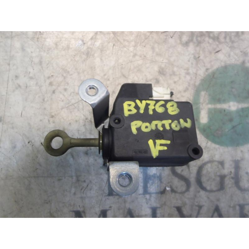 Recambio de motor c/c porton para toyota aygo (kgb/wnb) blue referencia OEM IAM   