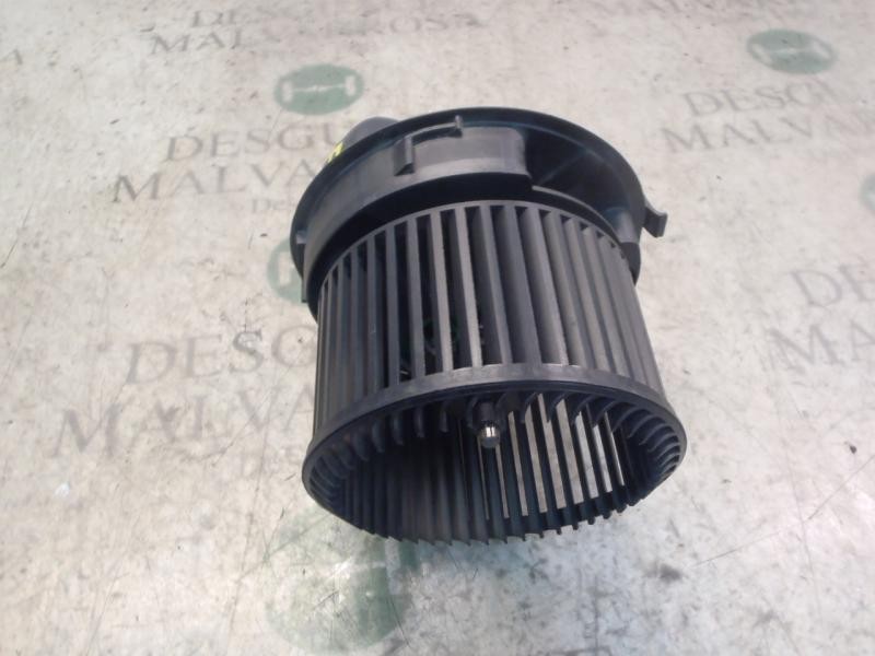 Recambio de motor calefaccion para toyota aygo (kgb/wnb) blue referencia OEM IAM   