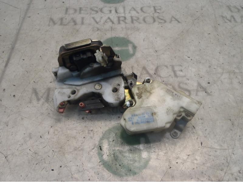 Recambio de cerradura puerta trasera izquierda para nissan almera tino (v10m) ambience referencia OEM IAM   