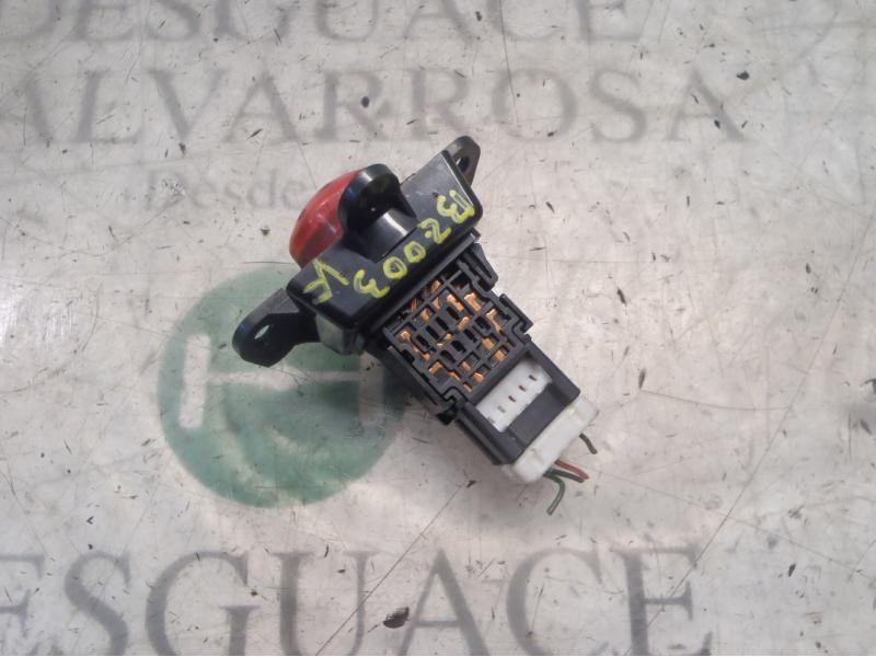 Recambio de warning para nissan almera tino (v10m) ambience referencia OEM IAM   