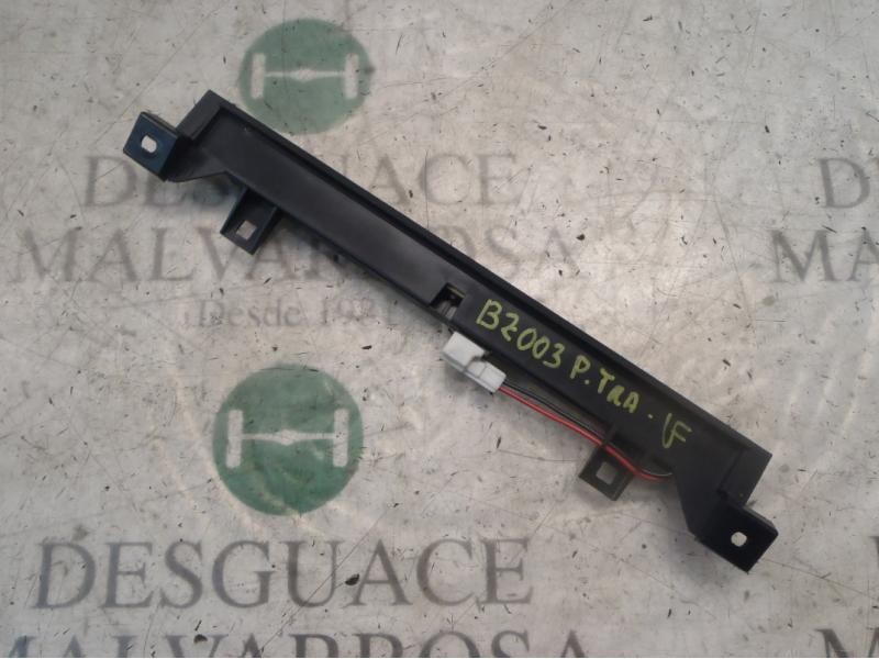 Recambio de piloto trasero central para nissan almera tino (v10m) ambience referencia OEM IAM   