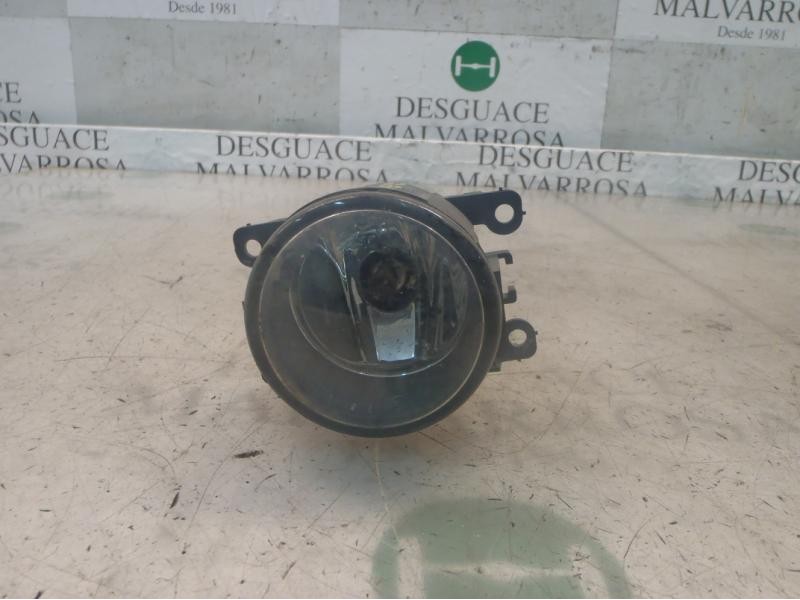 Recambio de faro antiniebla derecho para renault scenic ii confort authentique referencia OEM IAM 8200074008  