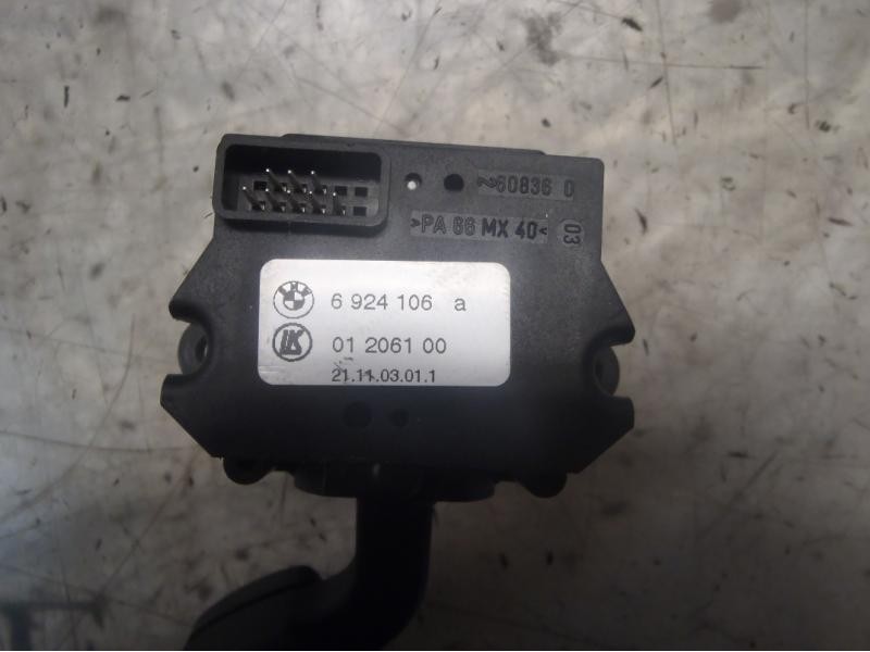 Recambio de mando limpia para bmw serie 5 berlina (e60) 530d referencia OEM IAM 61316924106 01206100 6924106A