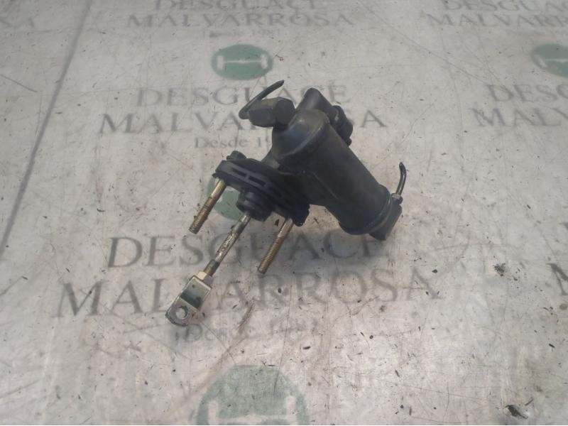 Recambio de bomba embrague para kia sorento 2.5 crdi ex referencia OEM IAM   