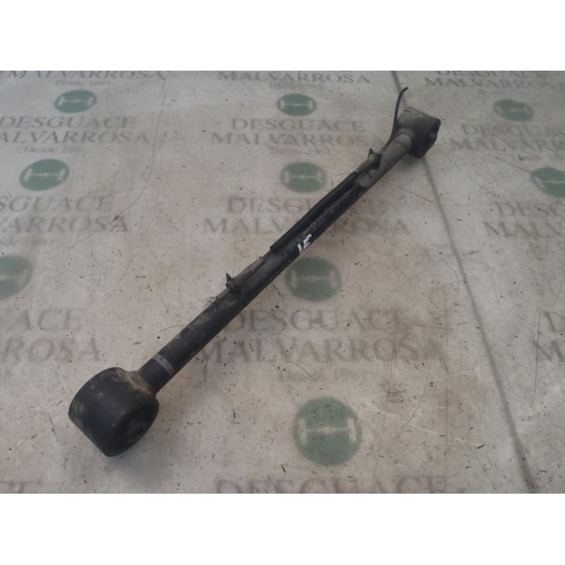 Recambio de brazo suspension inferior trasero izquierdo para kia sorento 2.5 crdi ex referencia OEM IAM   