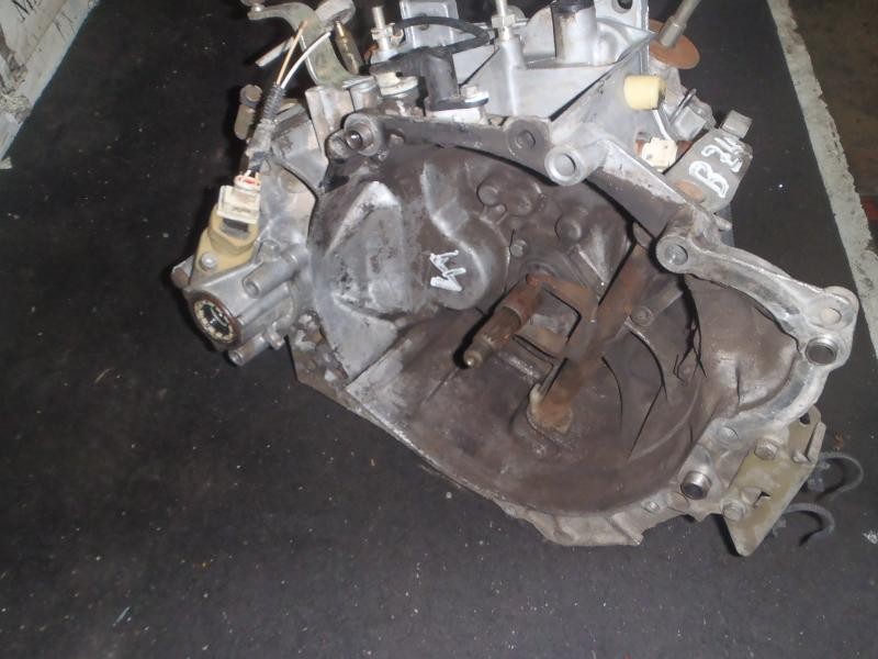 Recambio de caja cambios para citroën xsara berlina 1.6i 16v exclusive referencia OEM IAM   