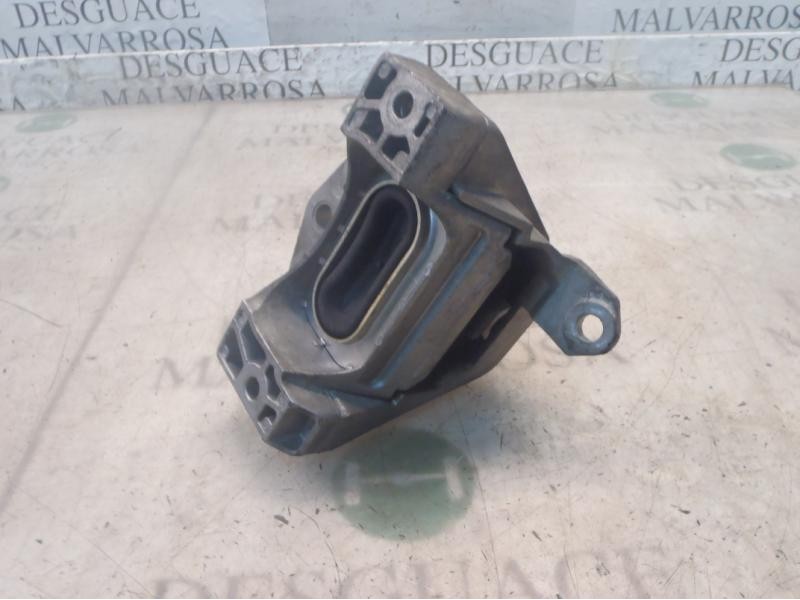 Recambio de soporte motor derecho para opel vectra c berlina club referencia OEM IAM   