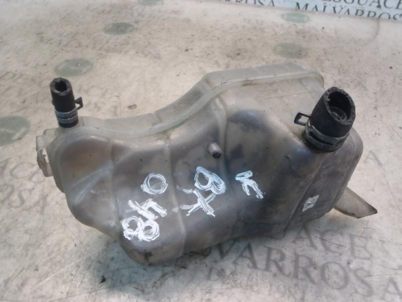 Recambio de deposito expansion para ford fiesta berlina intro referencia OEM IAM   