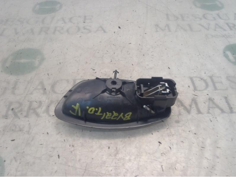 Recambio de maneta interior trasera derecha para renault megane iii berlina 5 p expression referencia OEM IAM   