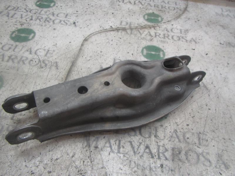 Recambio de brazo suspension inferior trasero izquierdo para bmw serie 1 berlina (e81/e87) 120d referencia OEM IAM 33326772899  