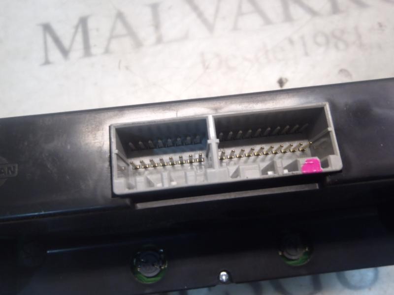 Recambio de mando climatizador para nissan x-trail (t30) comfort referencia OEM IAM 275008H802 275008H800 3N28034700